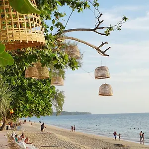 At Lanta **** Ko Lanta