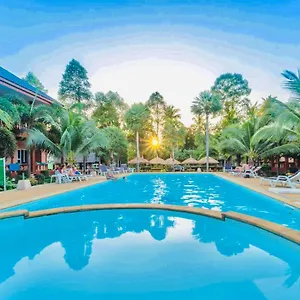 Resort Peaceful , Long -